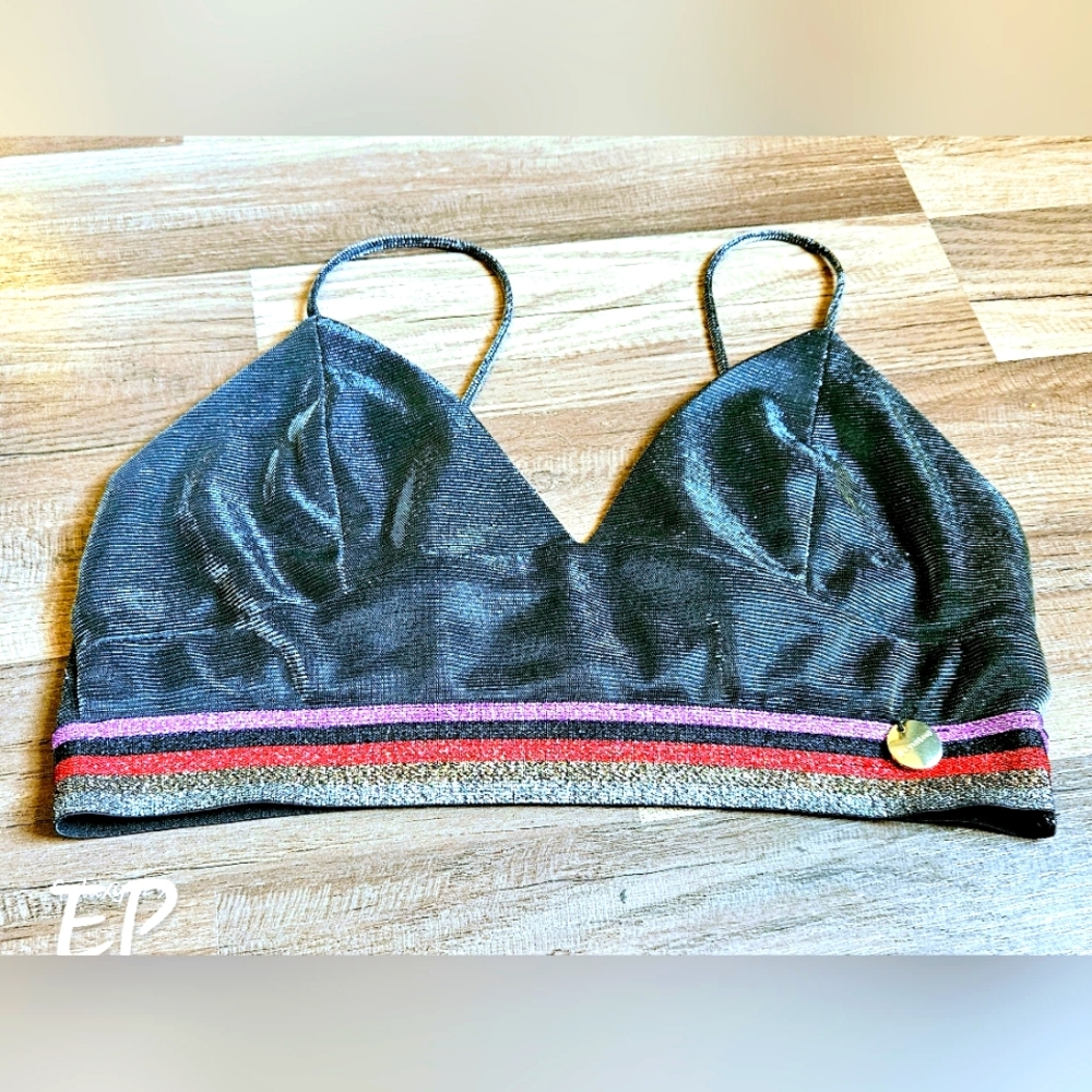Italian Designer Top - Picture 3 of 13